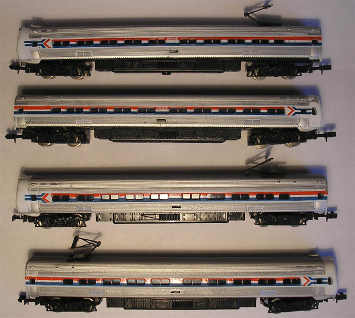 Bachmann Metroliner.jpg