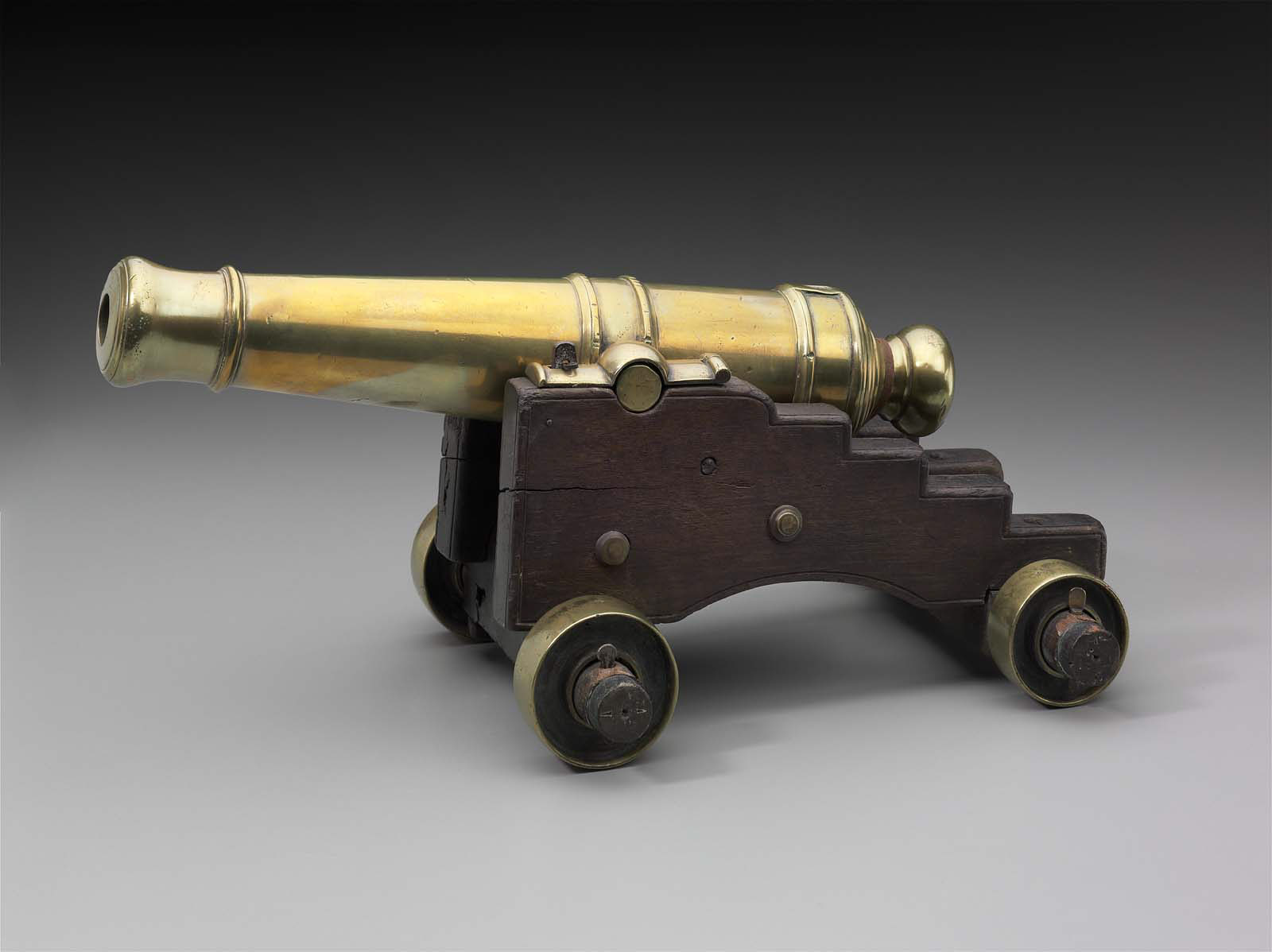 Model of ships gun style 1770.jpg