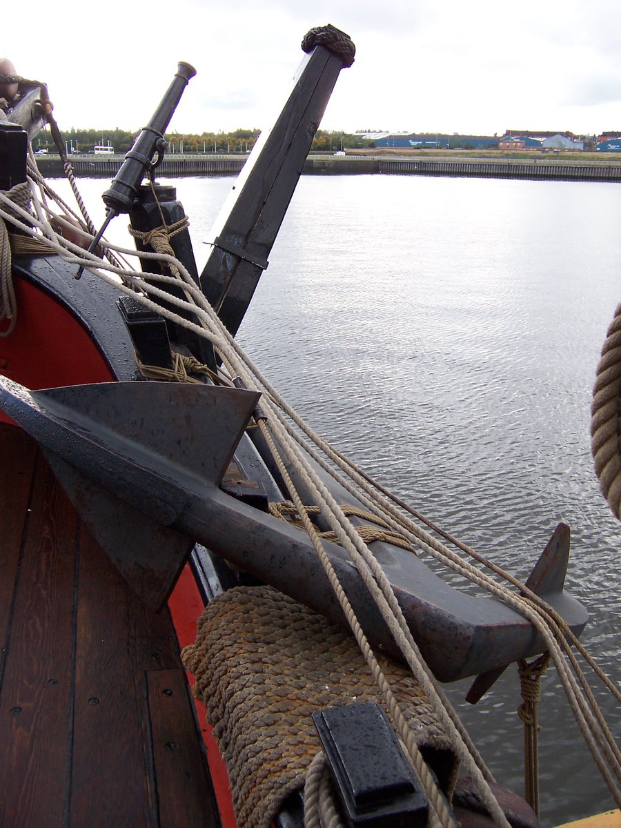 Endeavour replica 23.jpg