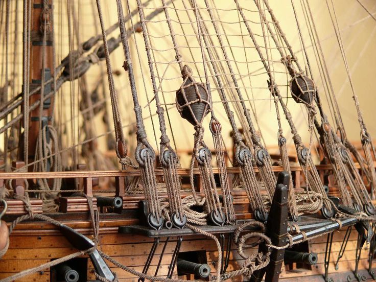 fe93f3980159cf459335ef013e9217eb--model-ships-sailing-ships.jpg