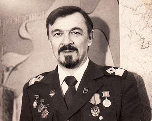 Бабаев Юрий Матвеевич (1940-2008), инженер-гидрограф..jpg