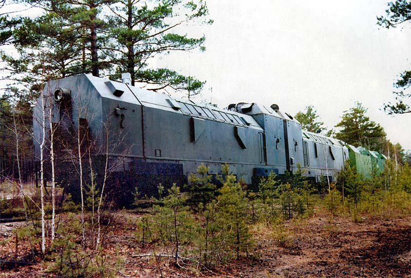 armoured-train_02[1].jpg