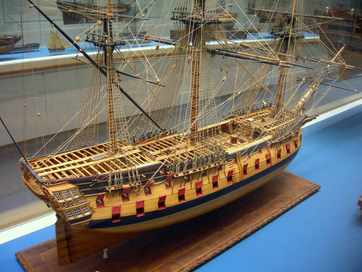 Ship_of_74-gun_model_1760.jpg