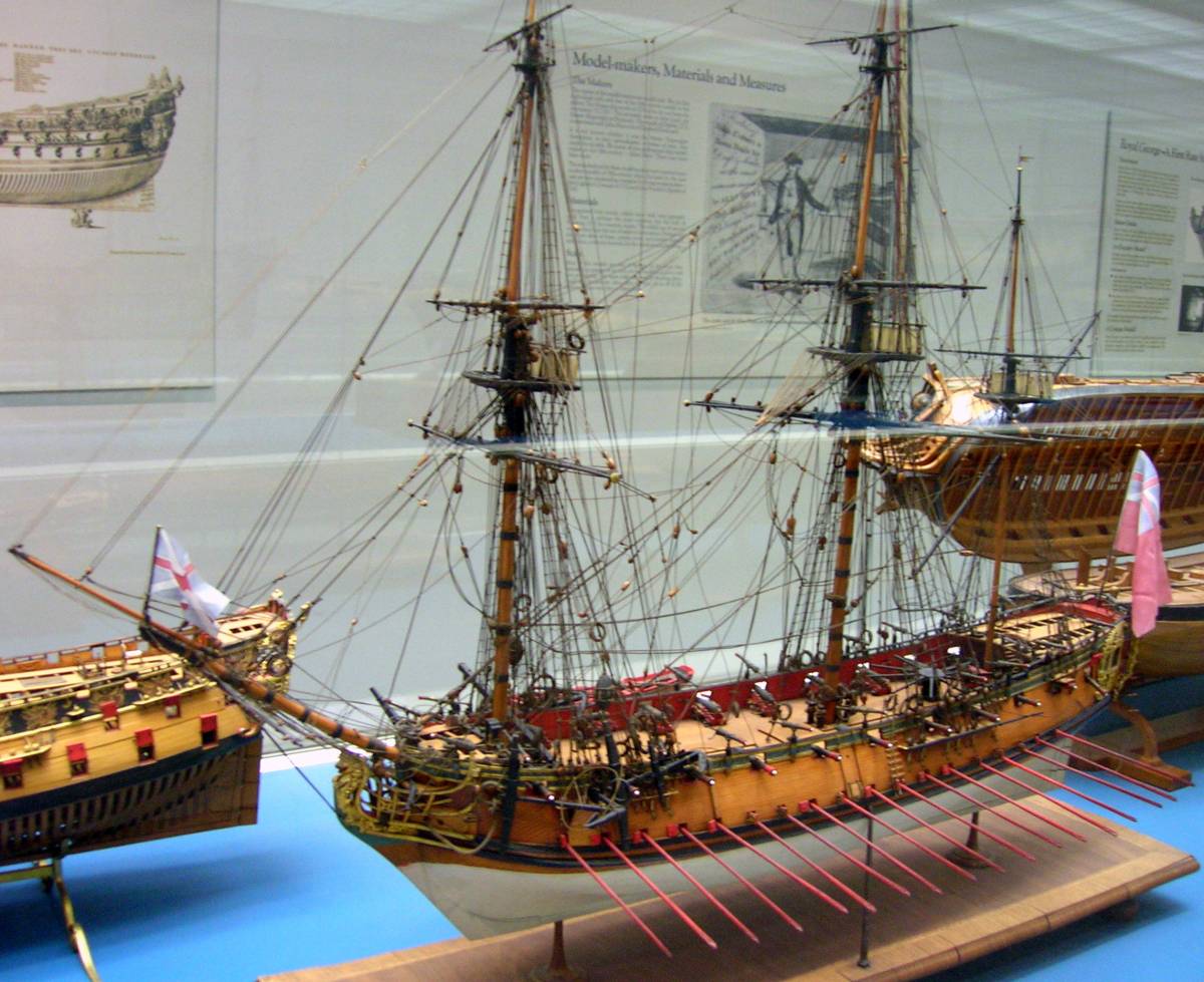 Sixth_rate_ship_model_2.jpg